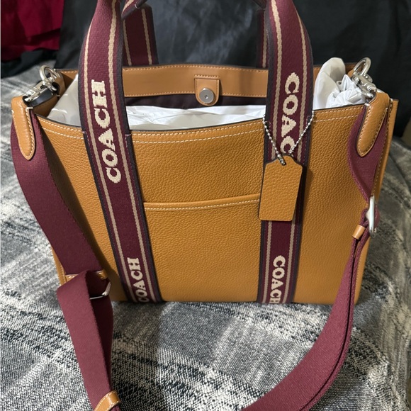 Coach Tan and Burgundy Leather Bag - Picture 4 of 5